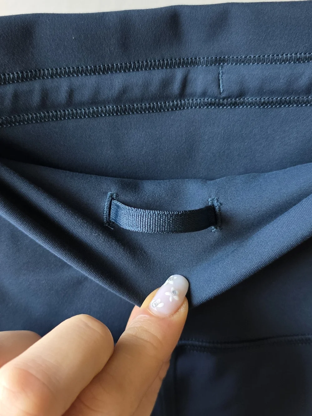 lululemon athletica Navy Blue High-Rise Leggings - Picture 4 of 5